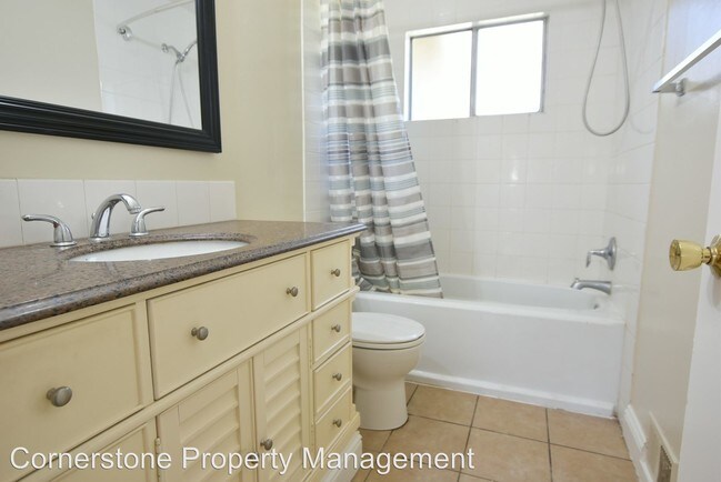 Foto del edificio - 5883-5883 Camden Ave