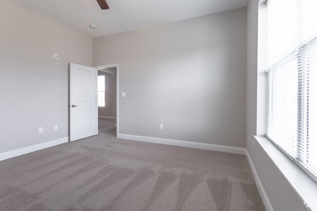 2BR,2BA,-1184SF, The Starboard - The Apartments at Kelton Station