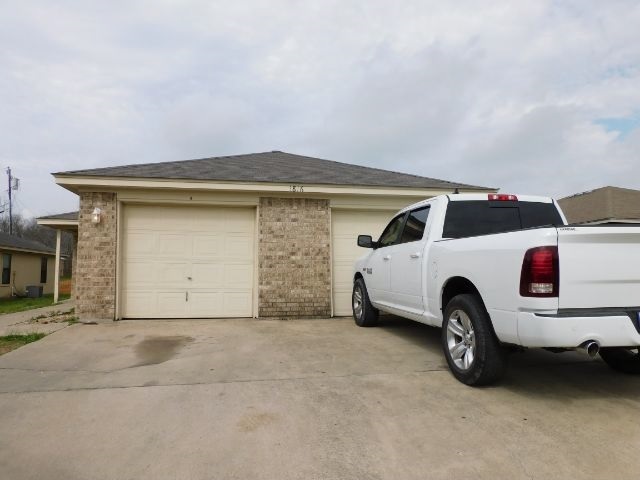 Foto principal - 1816 Copperas Cove Properties