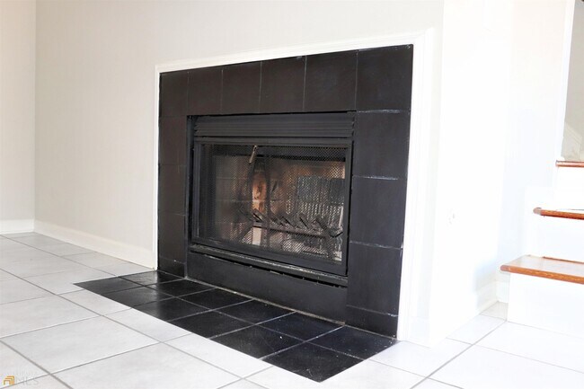 Building Photo - 4151 Darby Way