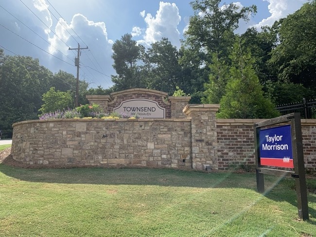 Building Photo - 1344 N Cliff Valley Way NE