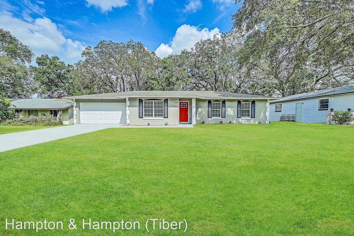 Foto principal - 4 br, 2 bath House - 7249 LAUREL HILL DR
