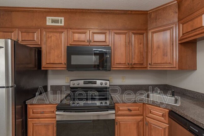 Foto del edificio - 2630 Coventry Rd