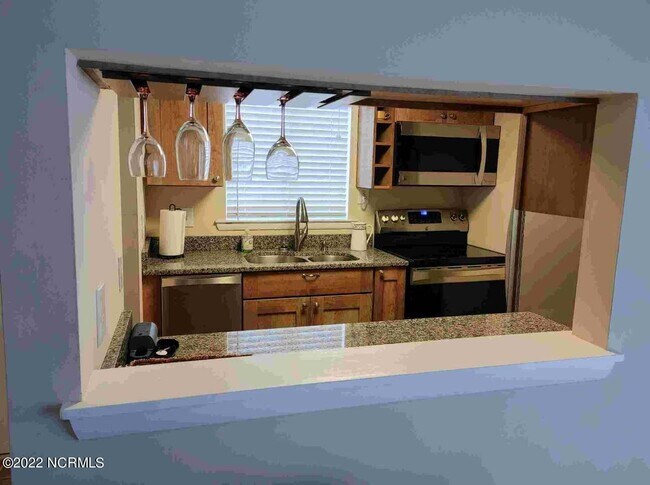 Building Photo - 250 Sugar Gum Ln