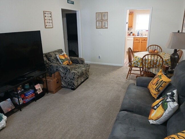 Building Photo - OLDFAIR2093