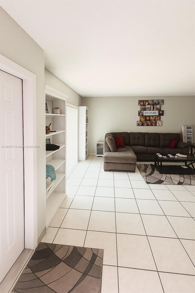 Building Photo - 13341 SW 88th Terrace