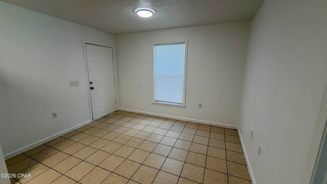 Building Photo - 9117 Laird St