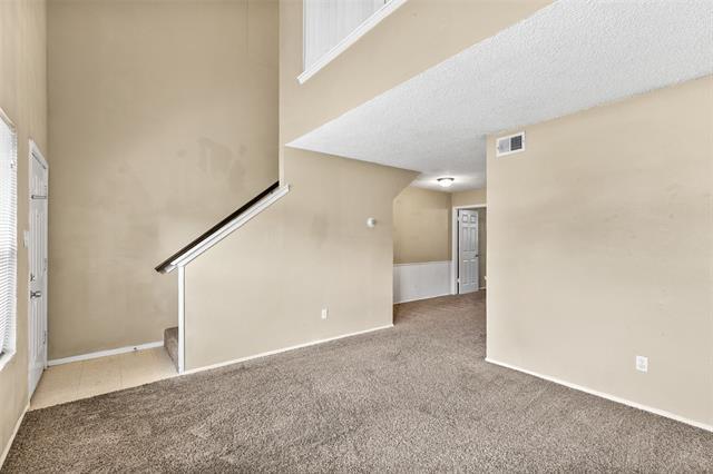 Foto del edificio - 1140 Tyra Ln