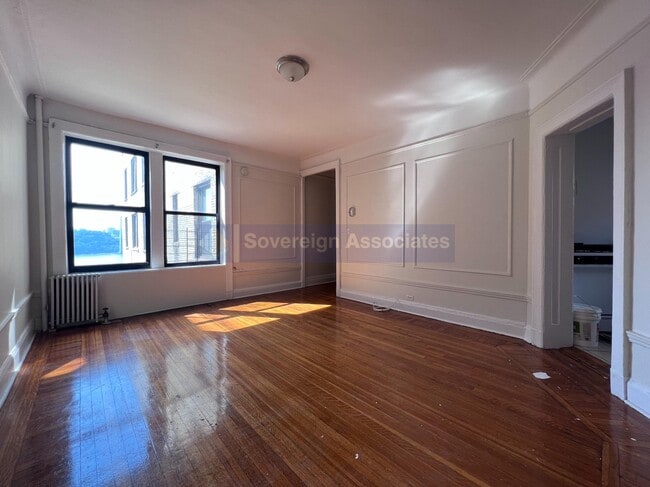 Building Photo - 150 Haven Ave