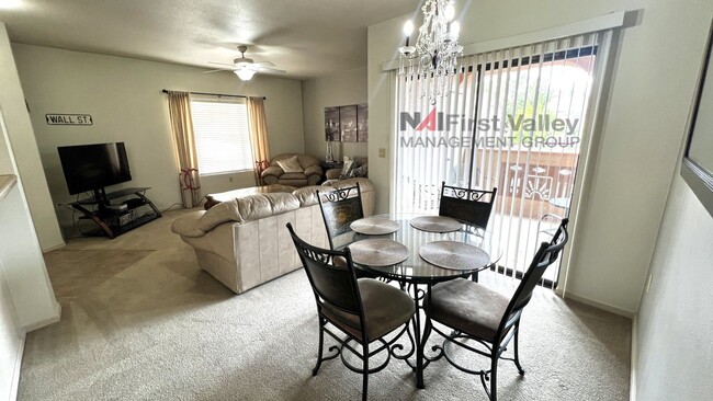 Building Photo - 1 Bedroom, 1 Bath Executive