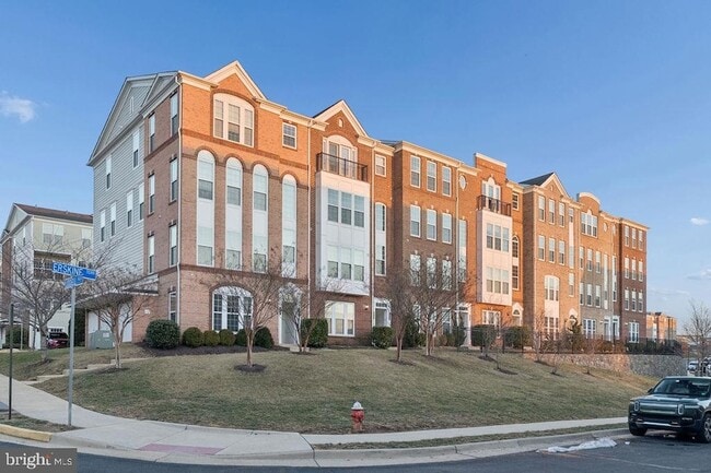 Photo - 20591 Geddes Terrace Townhome