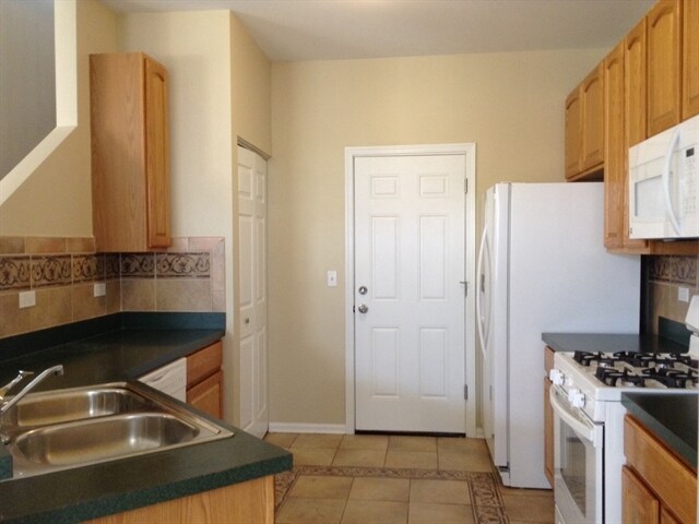 Foto del edificio - 1437 White Pine Ln