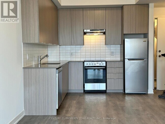 Building Photo - 62 Sky Harbour Dr