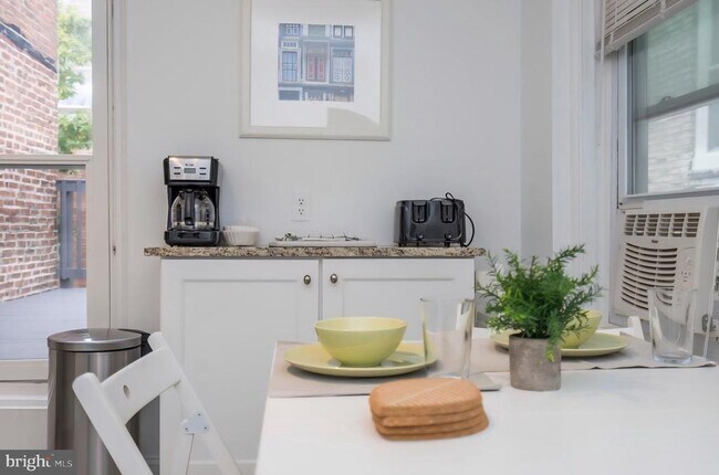 Foto del edificio - 1413 Lombard St