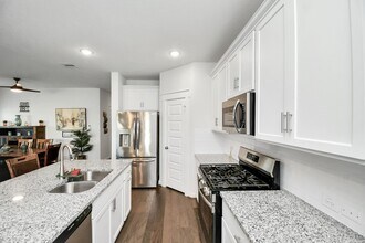 Building Photo - 4653 Cleo Day Dr