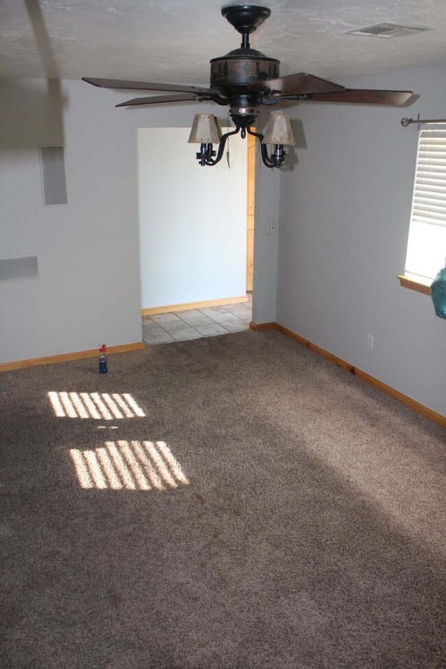 Foto del edificio - Huge Playroom - Family Room!