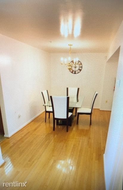 Building Photo - 3 br, 4 bath Townhome - 8805 Hardesty Dr