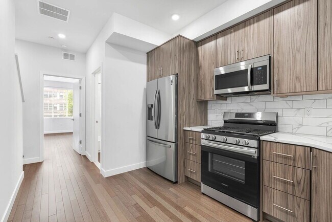 Foto del edificio - 2032 N Franklin St