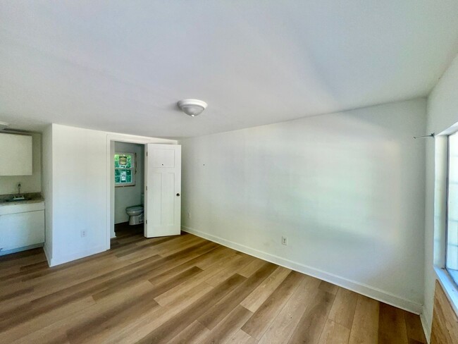 Foto del edificio - Affordable Studio Near Downtown Myrtle Bea...