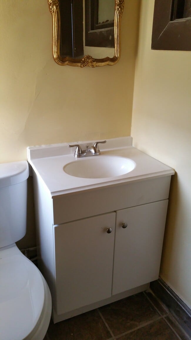 Photo - 248-262 Middlesex St Apartment