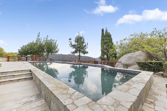 Building Photo - 28720 Sandhurst Way