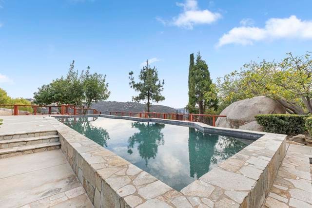 Foto del edificio - 28720 Sandhurst Way