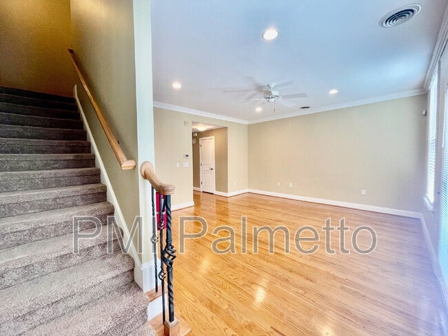 Foto del edificio - 1316 Pulaski St