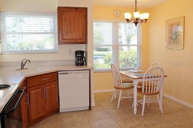 Foto del edificio - 5900 Bahia Del Mar Cir N