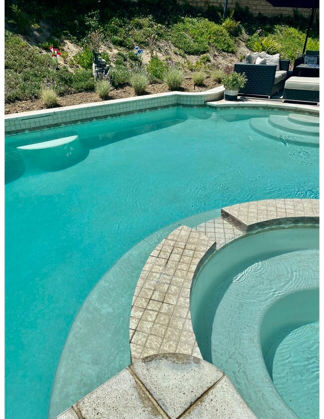 Building Photo - 27528 N Weeping Willow Dr