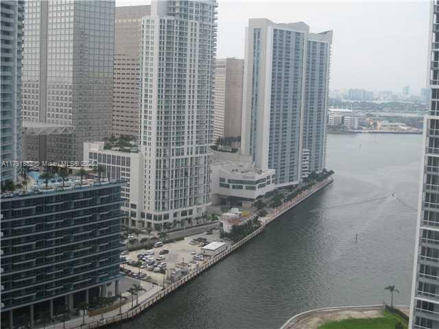 Foto del edificio - 500 Brickell Ave