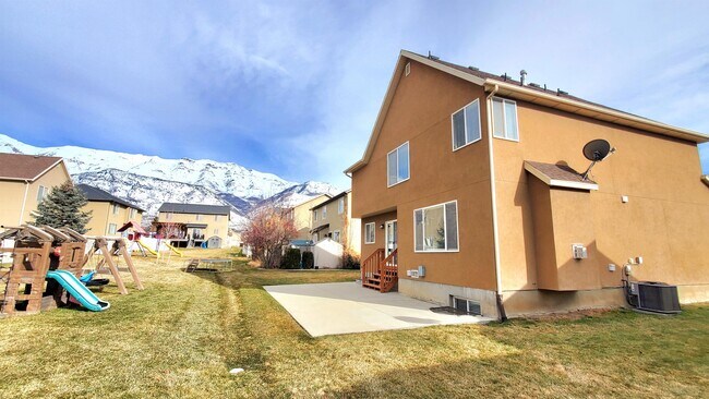 Foto del edificio - 483 E Apple Blossom Dr