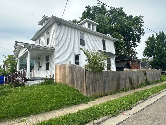 Photo - 157 Sherman House