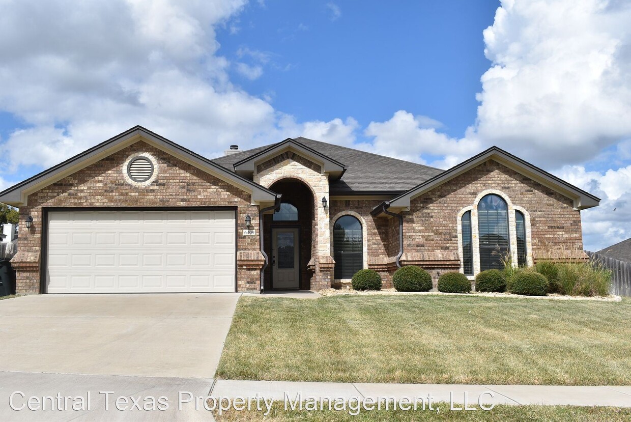 Primary Photo - 4 br, 2 bath House - 6409 Flag Stone Dr