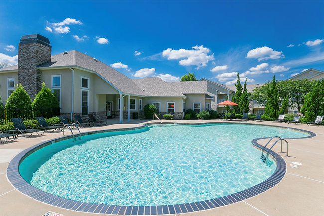 Foto del edificio - Trailside at Greenline