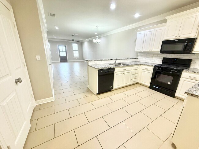 Foto del edificio - 16440 County Rd 178