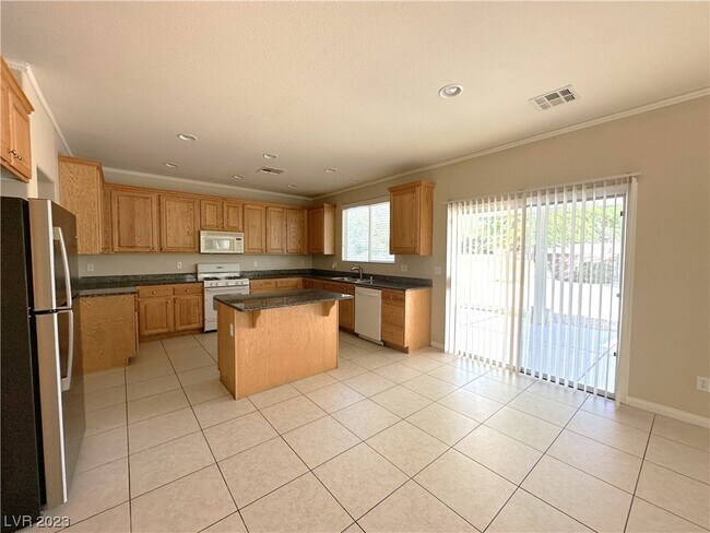 Building Photo - 3732 Prairie Orchid Ave