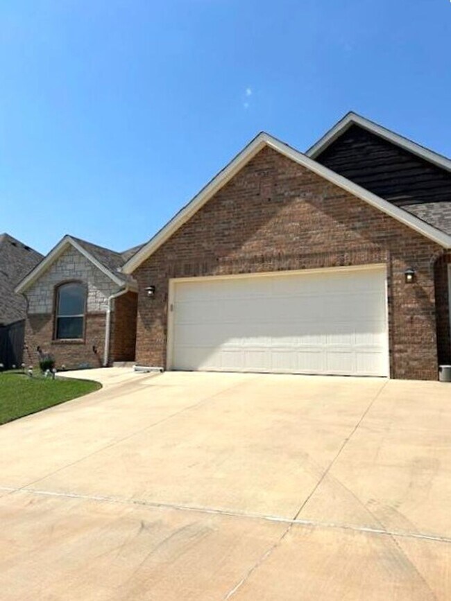 Foto del edificio - 9325 SW 44th Terrace