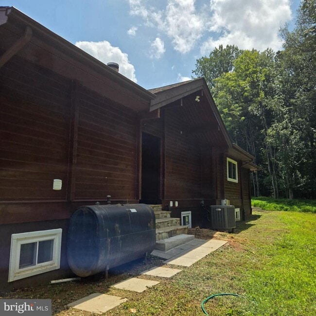 Foto del edificio - 5545 Broadwater Ln