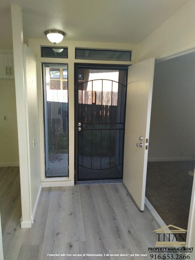 Foto del edificio - Call (916) 553-2866 - Managed by Titan Pro...