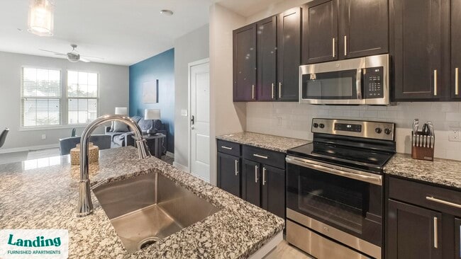 Building Photo - 115 Great Lawn Dr