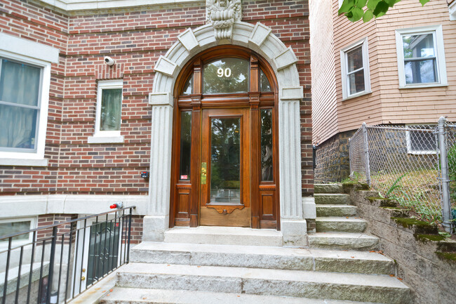 Foto del edificio - 90 Browne St