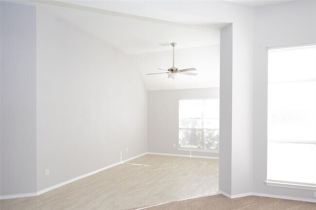 Foto del edificio - 4576 Postbridge Dr