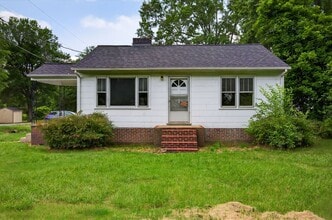 Building Photo - 110 Cardinal Rd