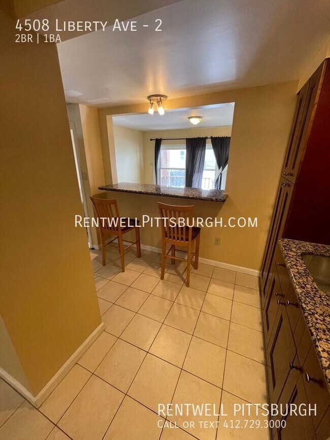 Building Photo - 2 Bedroom Apartment in Bloomfield