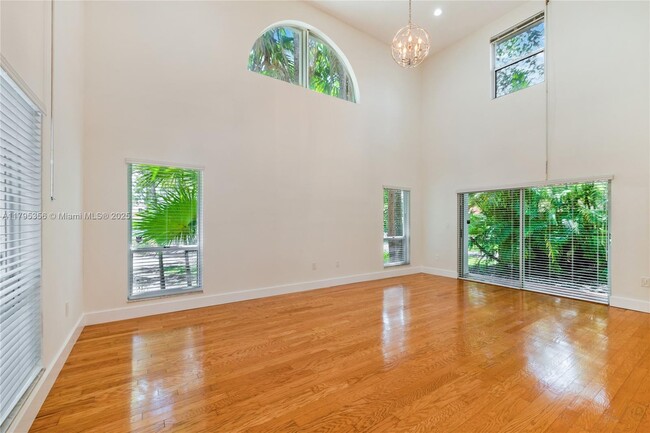 Foto del edificio - 6702 Magnolia Ct