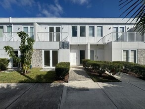 Building Photo - 13724 SW 259th St