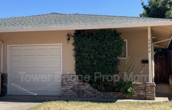 Building Photo - 6004 Bourbon Dr