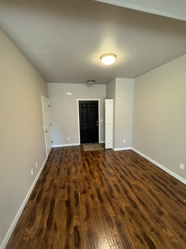 Building Photo - 2167 Siddle Loop