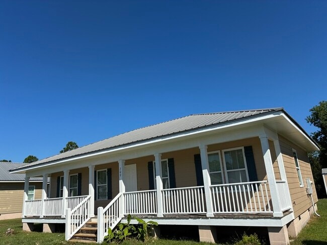 Beautiful 3/2 House - Beautiful 3/2 House