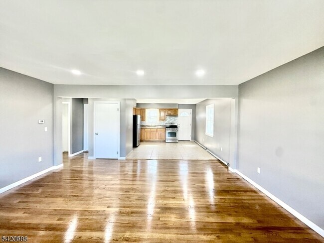 Foto del edificio - 30 Cottage Pl